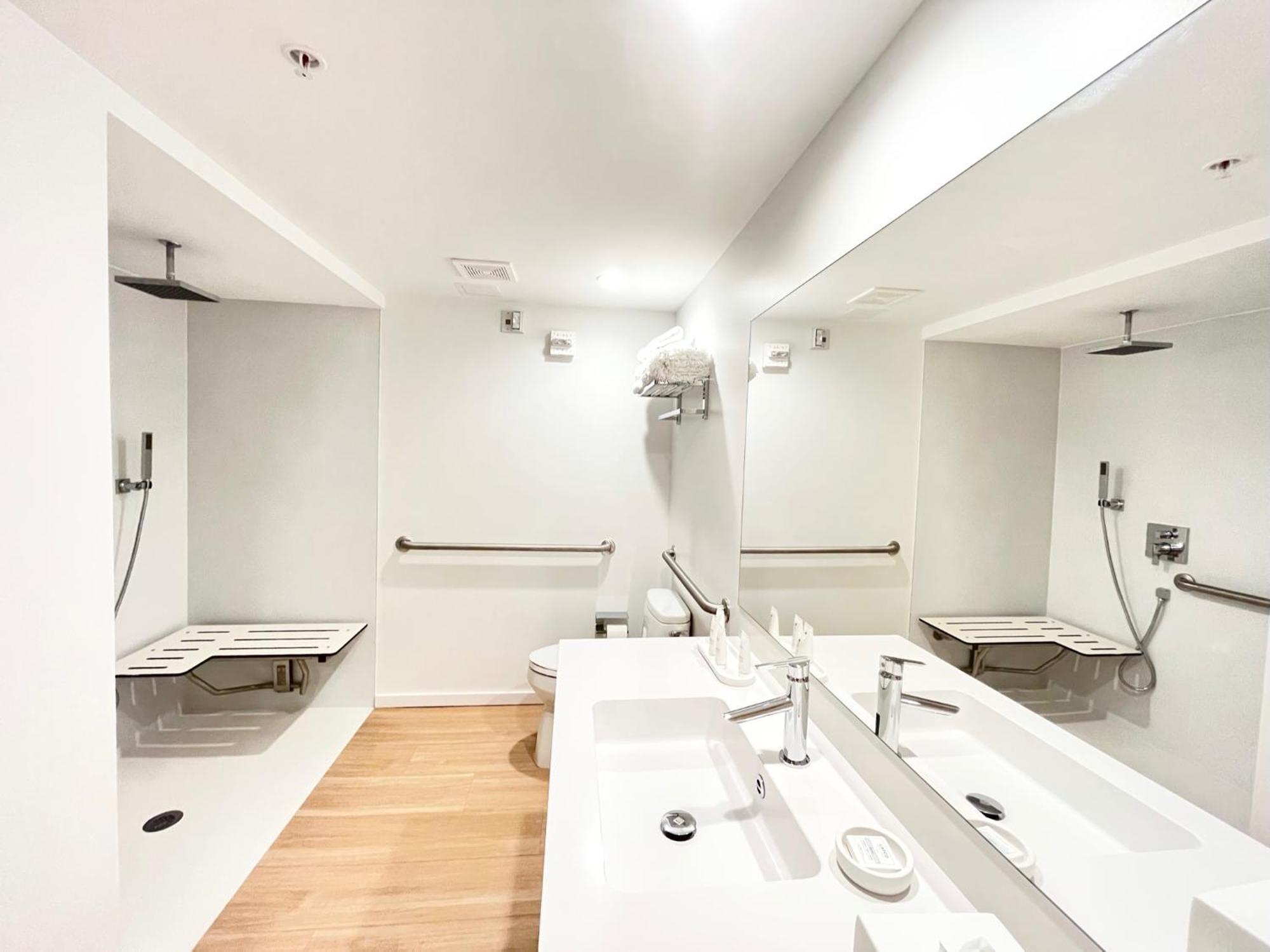 Beach Haus Residences Bal Harbour Rum bild