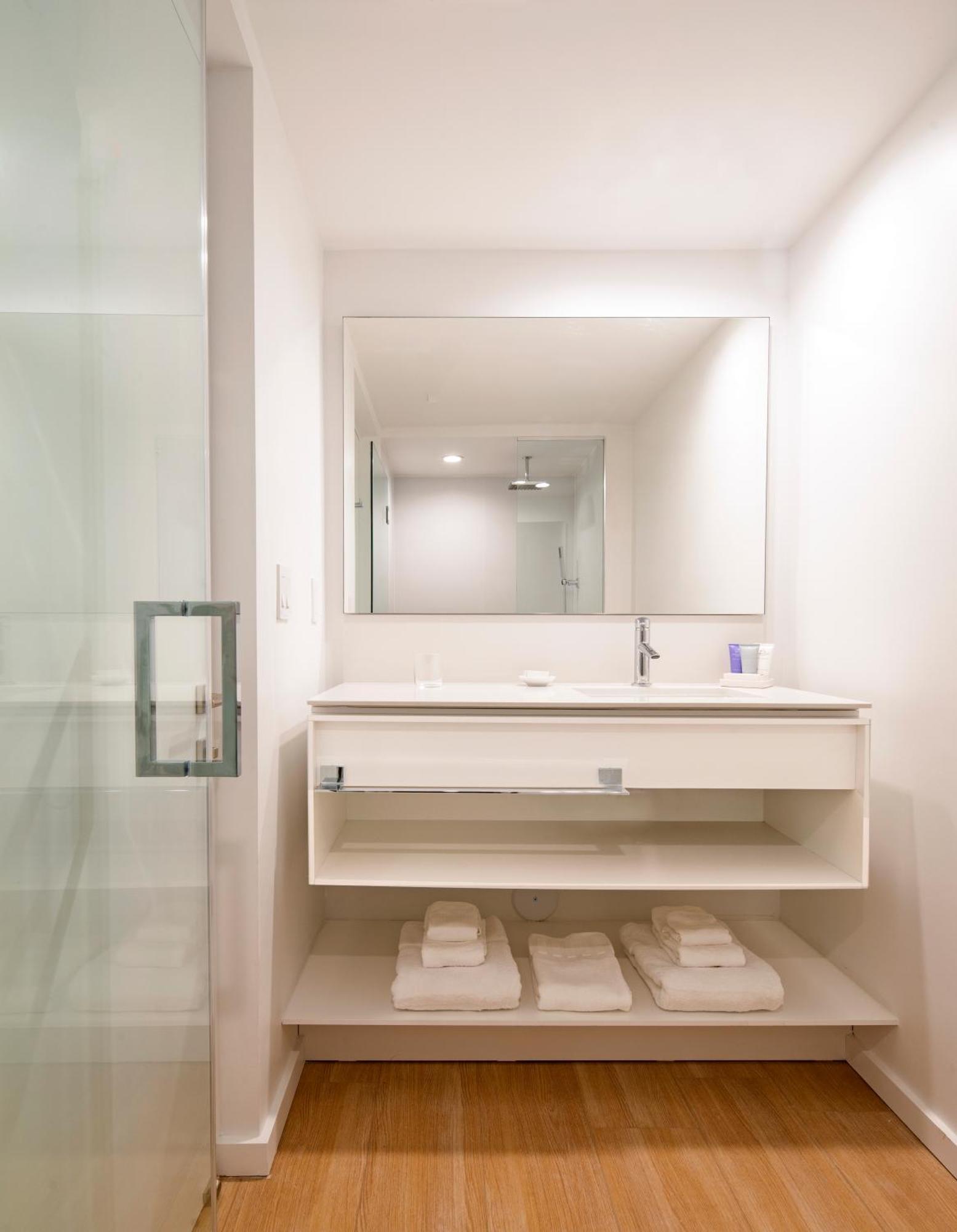 Beach Haus Residences Bal Harbour Rum bild